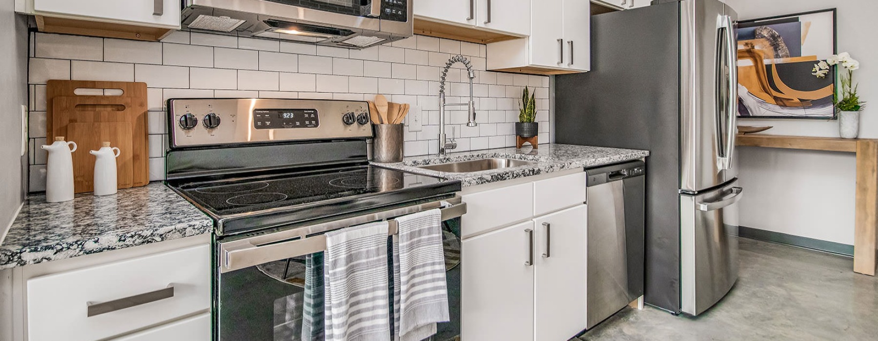 Townhomes vs Apartments 